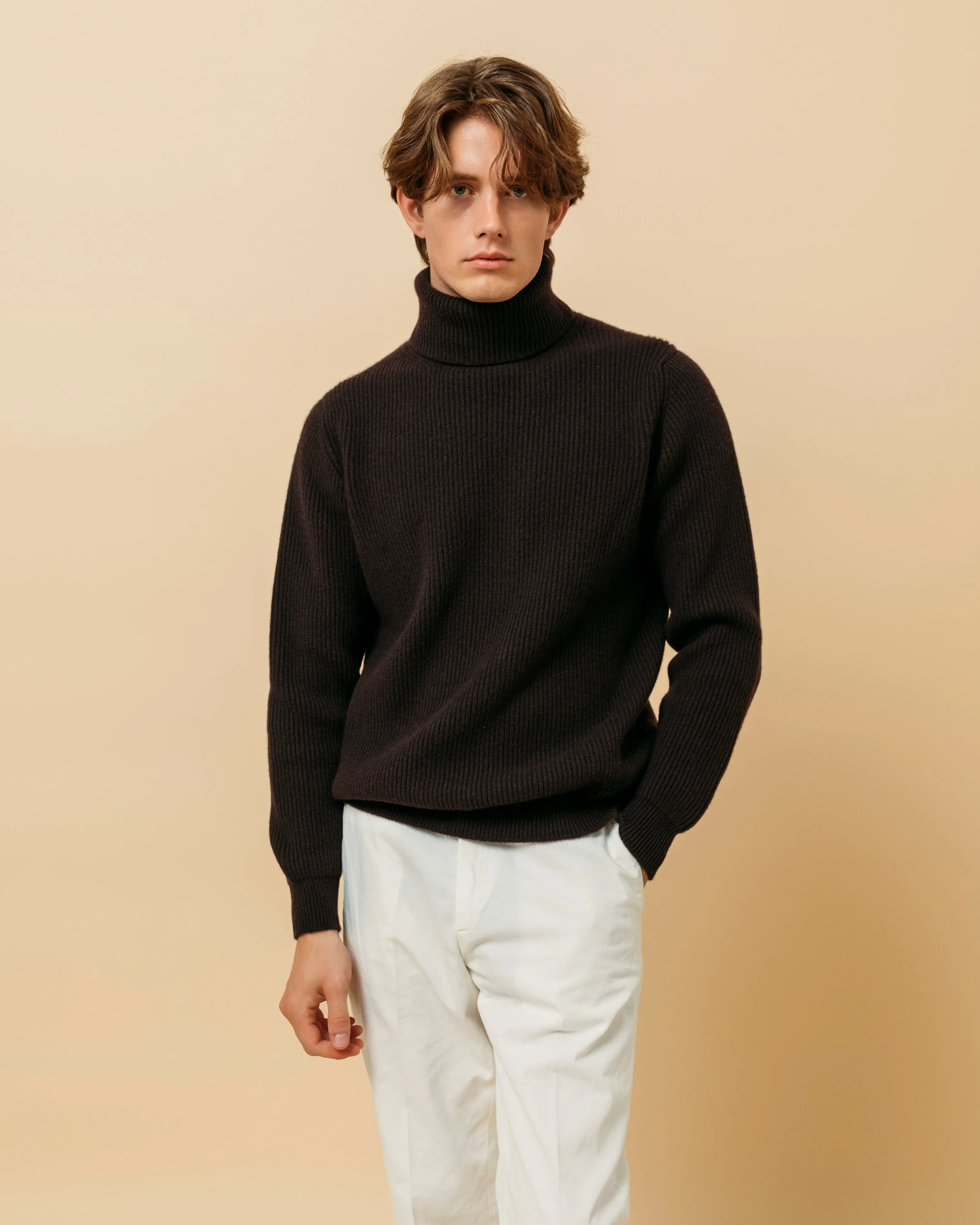 Cashmere ribbed submariner rollneck in dark brown