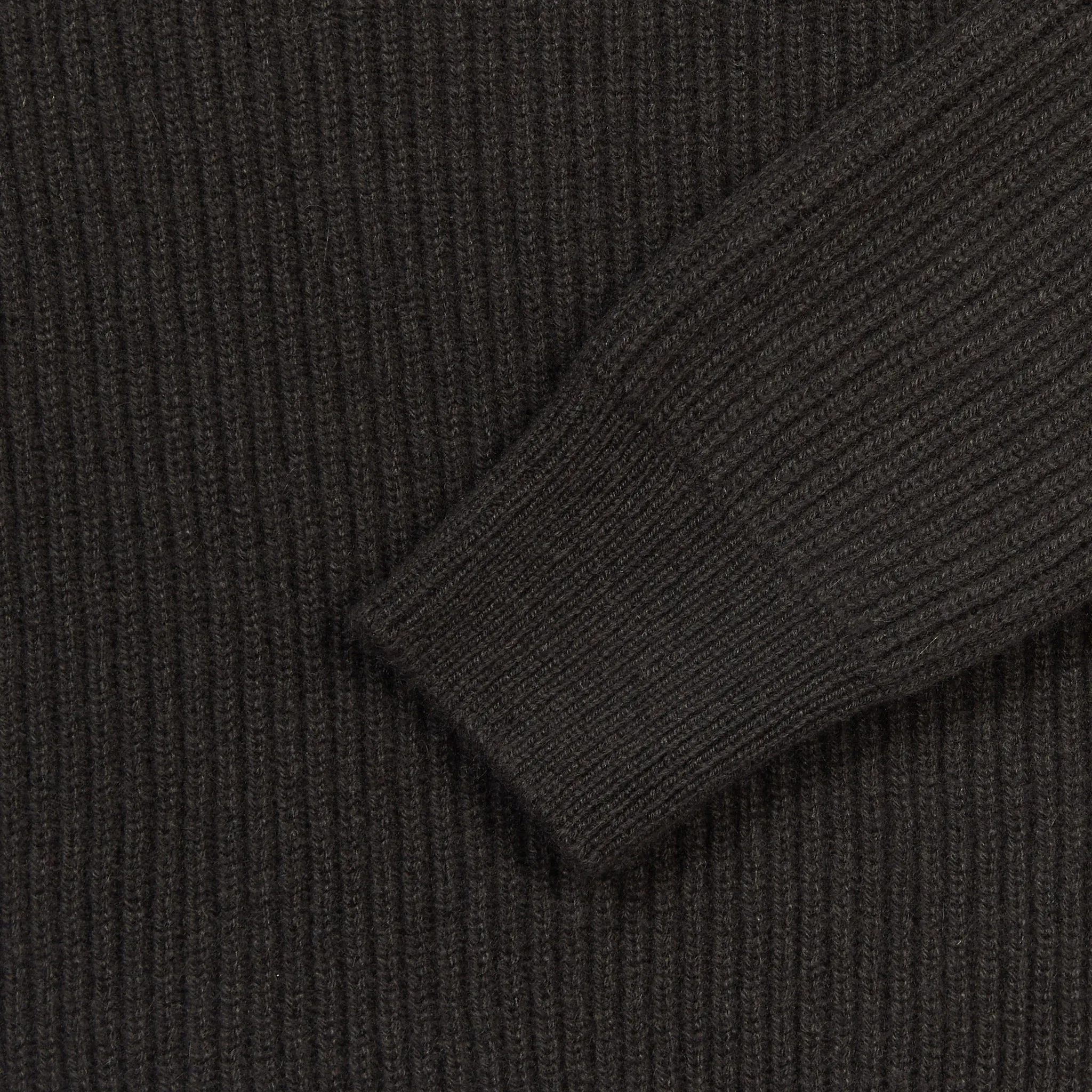 Cashmere ribbed submariner rollneck in dark olive