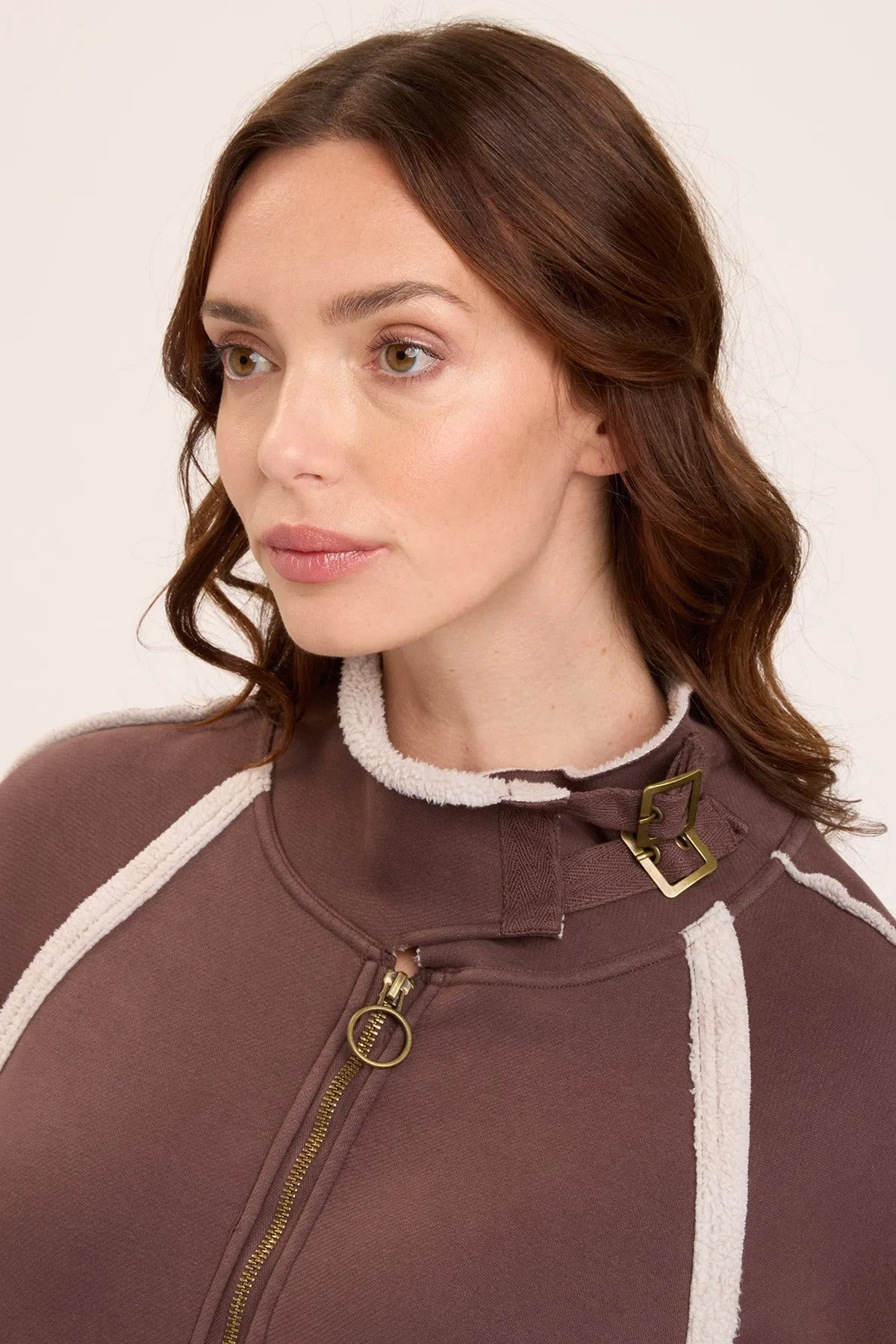 Dorval Poncho