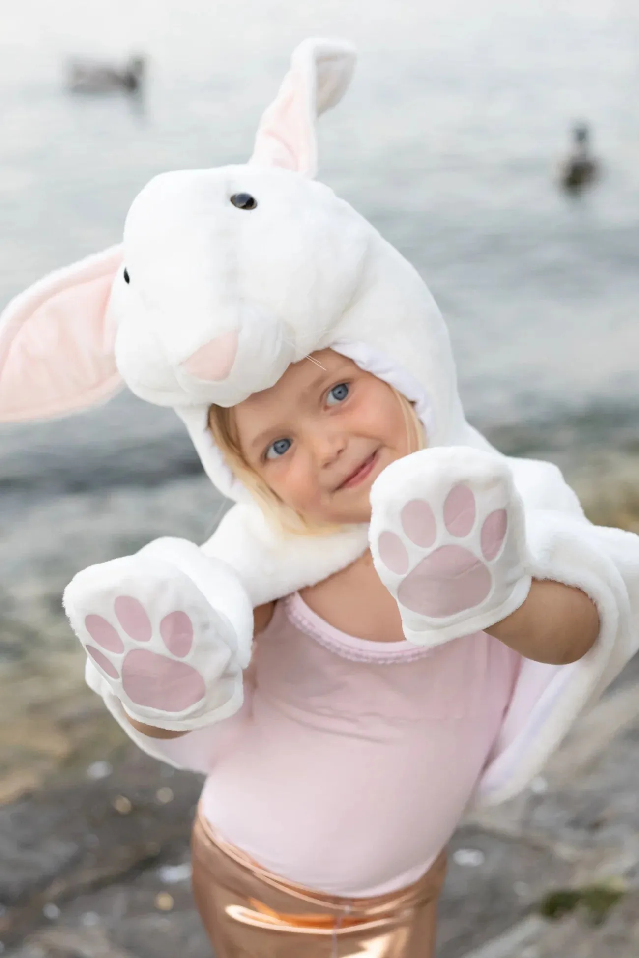 Great Pretenders Bunny Cuddle Cape - size 4/6