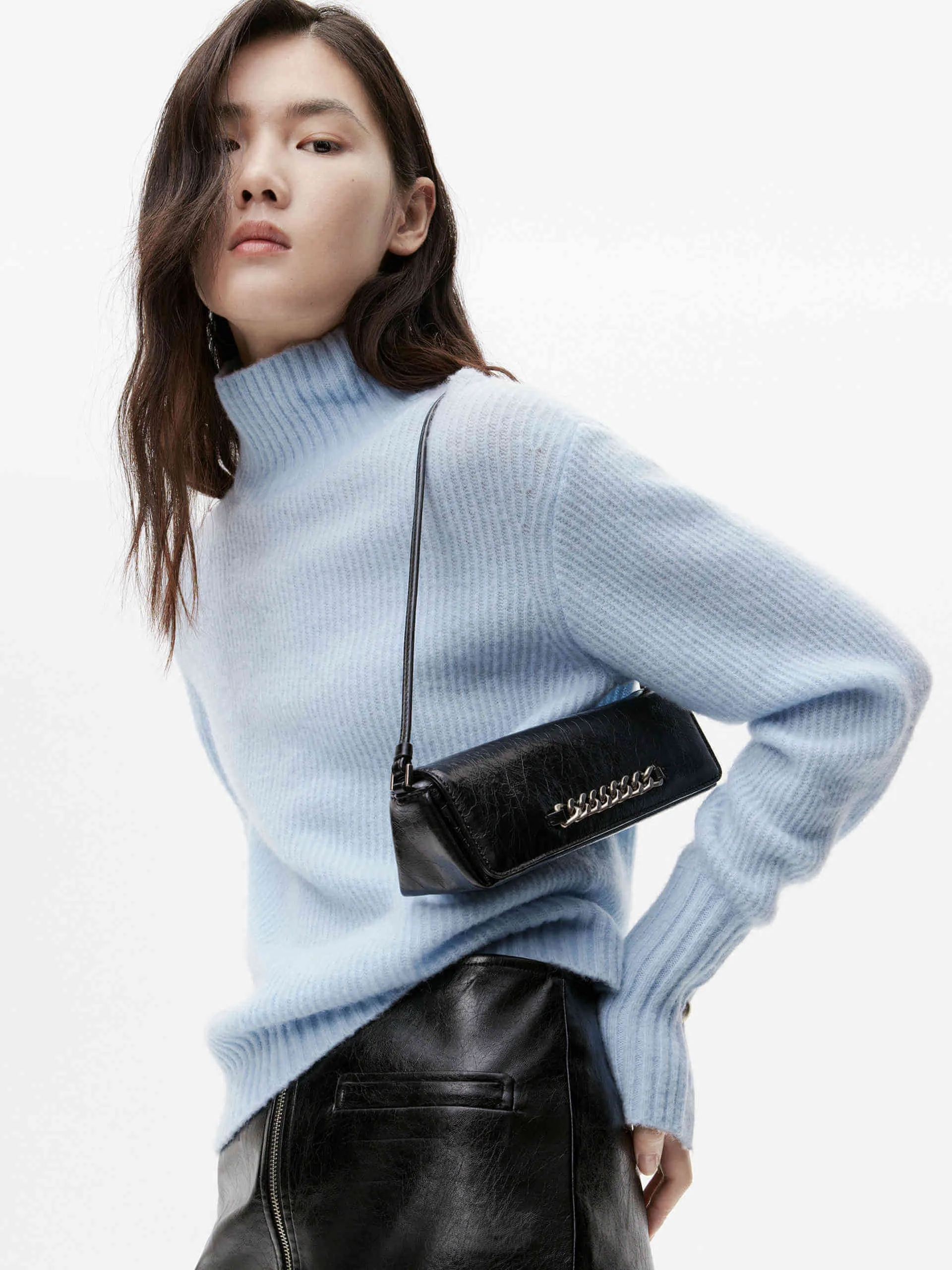 Loose Fit Turtleneck Sweater