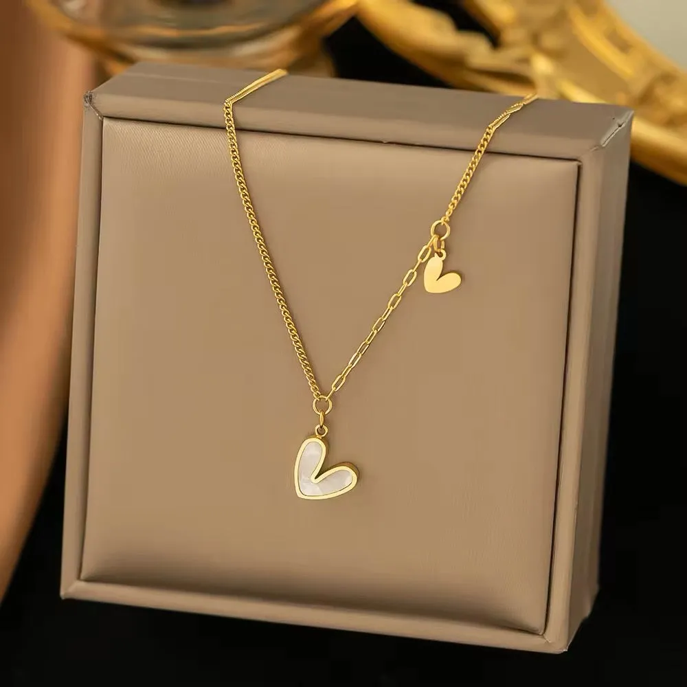 Lovely Mini Shell Heart Pendant Necklace