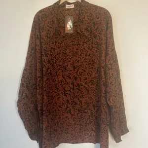 Silk Daisy Shirt – Swirl